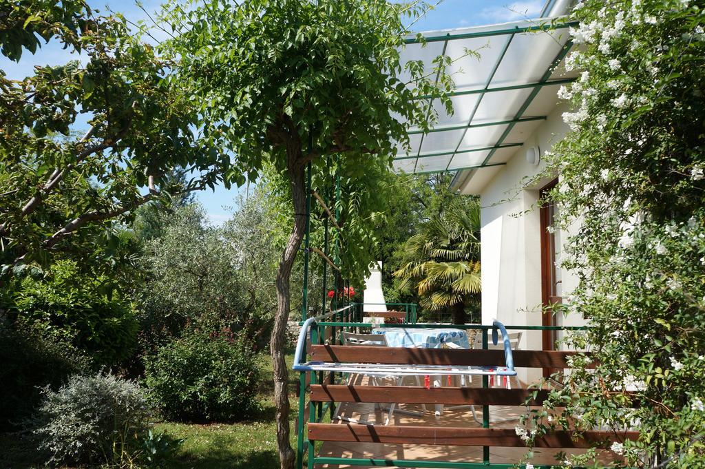 Studio And Apartment Nadia With Garden Poreč Quarto foto