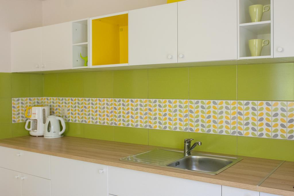 Studio And Apartment Nadia With Garden Poreč Exterior foto